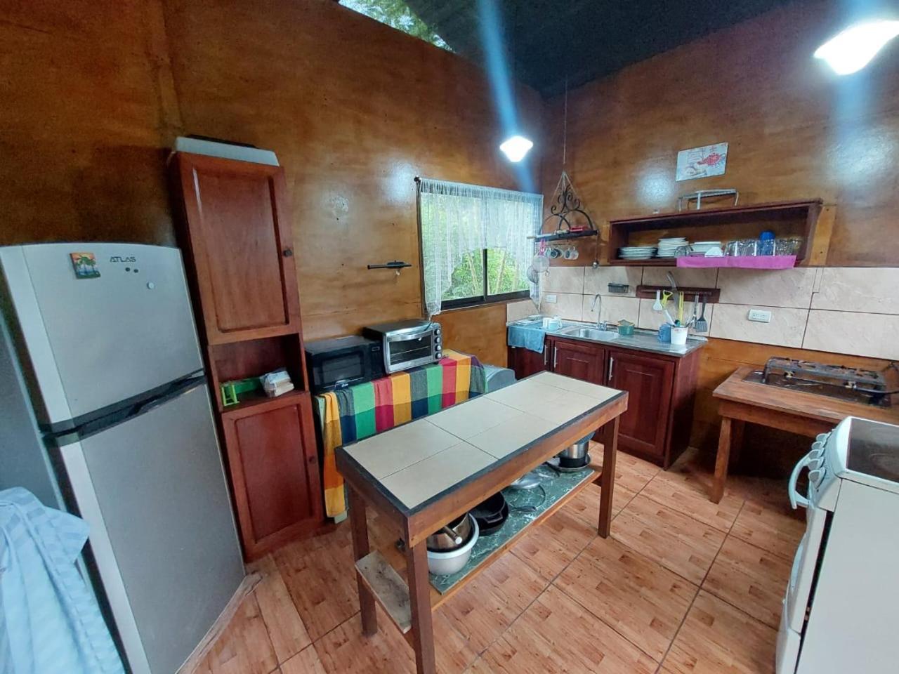 Arenal Hostel La Catarata La Fortuna Luaran gambar